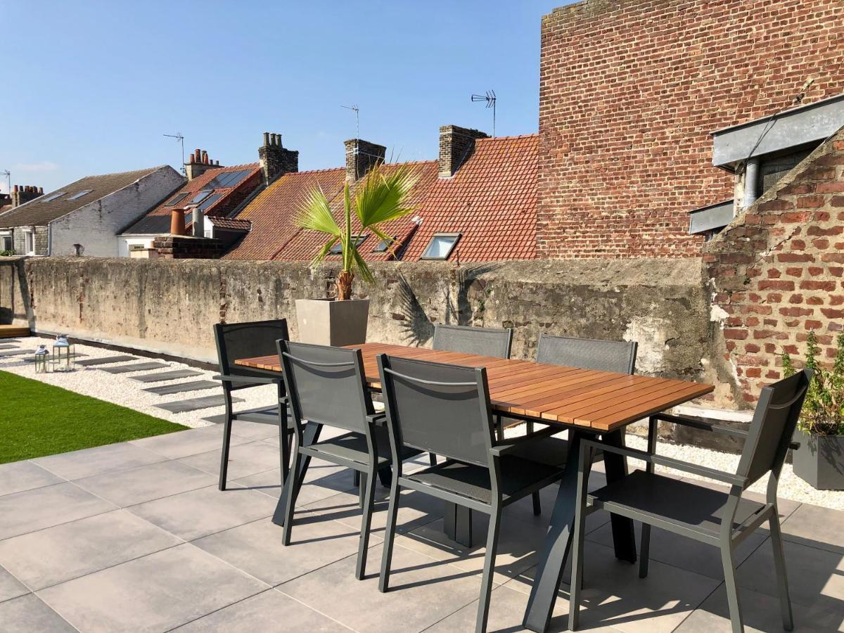 Coc - La Maison Des Secrets Calais Extérieur photo